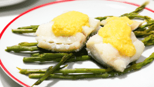 receta-lenguado-en-salsa-holandesa-y-espárragos-verdes